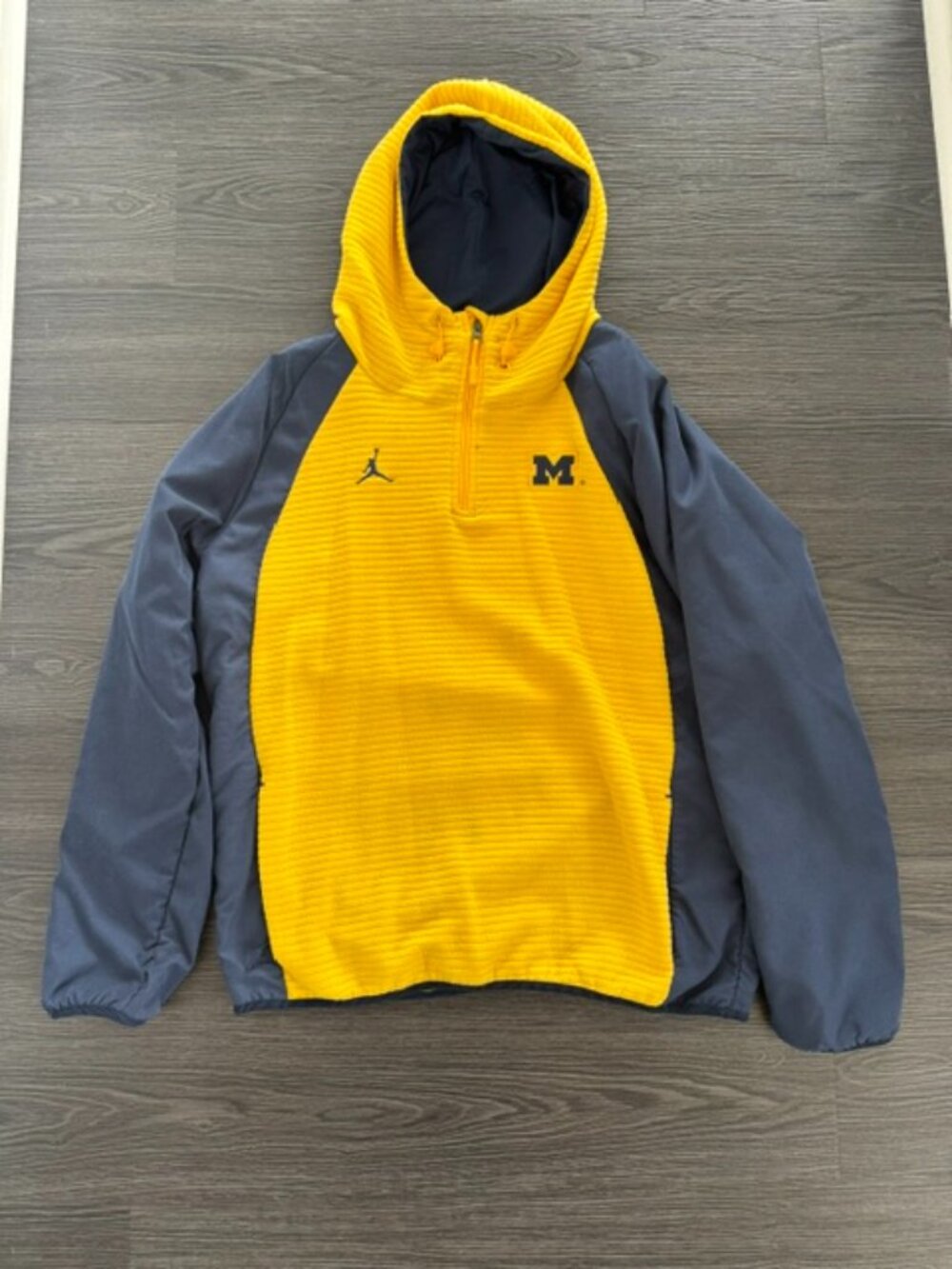 Nike Jordan Brand Michigan Wolverines Quarter Zip Hoodie Men's Size L Maize Navy